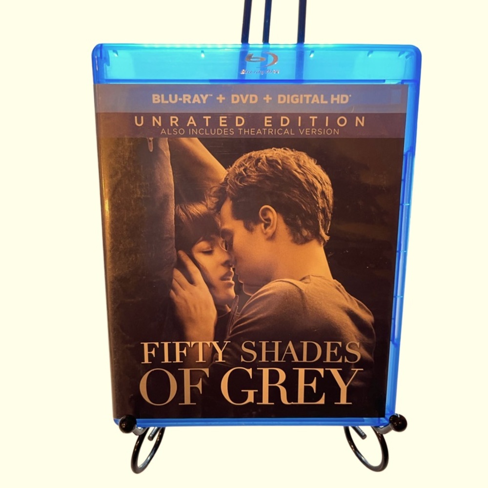 50 Shades of Grey Blu-Ray& DVD Unrated Version: GUC